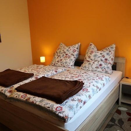 Ferienwohnung Neuborner-Hof Andernach Eksteriør bilde